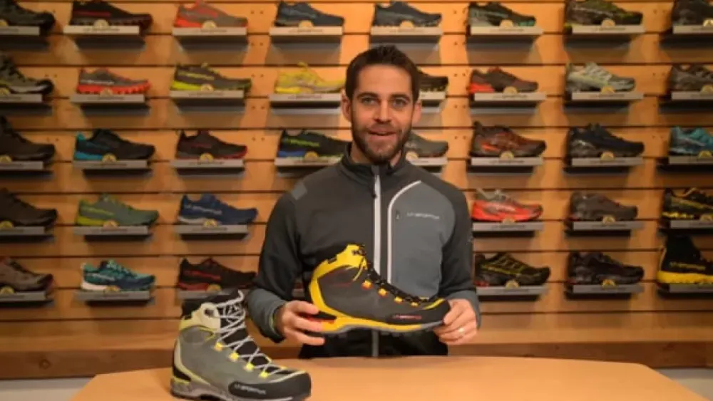 La Sportiva Mountaineering^TRANGO TECH LEATHER GTX Black/Yellow